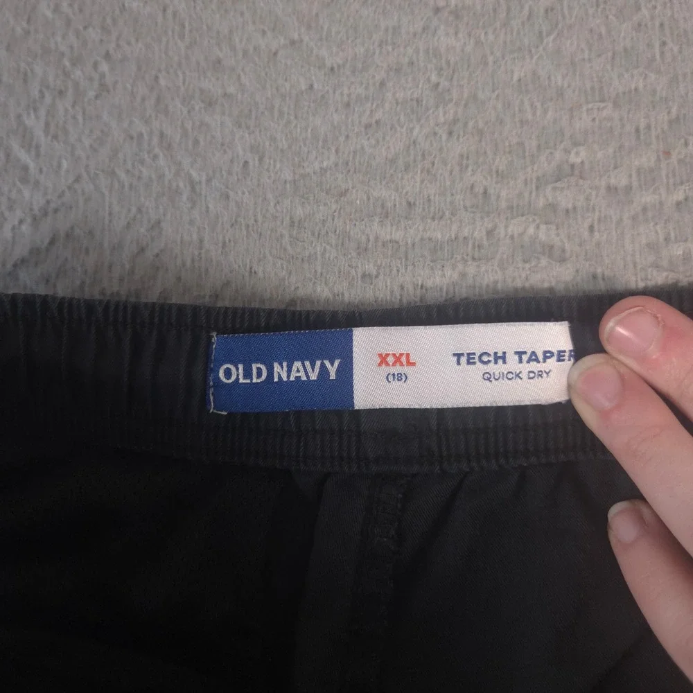 Old Navy Pants Boys XXL 18 Black Tapered Built-In Flex Tech Travel Quick Dry